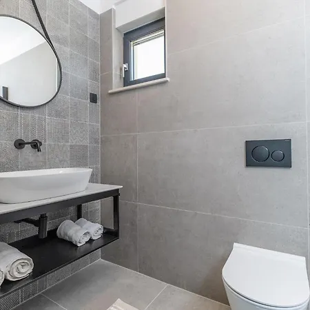 Holiday home Beautiful In Burjaki With Sauna Trgetari