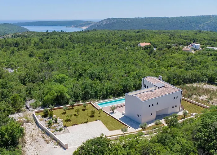 Beautiful In Burjaki With Sauna *